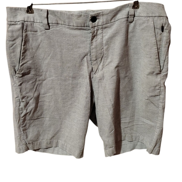 Lululemon Men's Gray Casual Shorts Size 34 - Picture 1 of 5